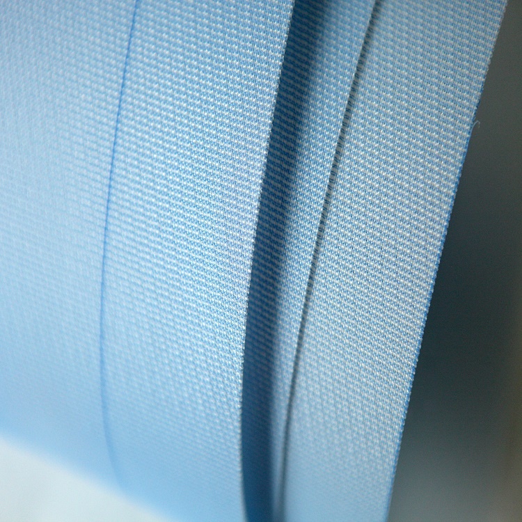 Machine à papier pour vêtements de formage synthétique de treillis métallique
